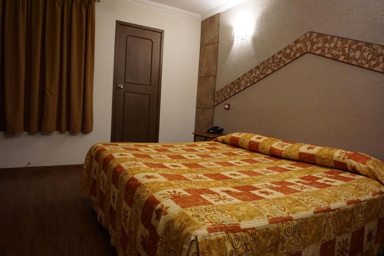 Hotel Plaza Crystal Xalapa Ngoại thất bức ảnh